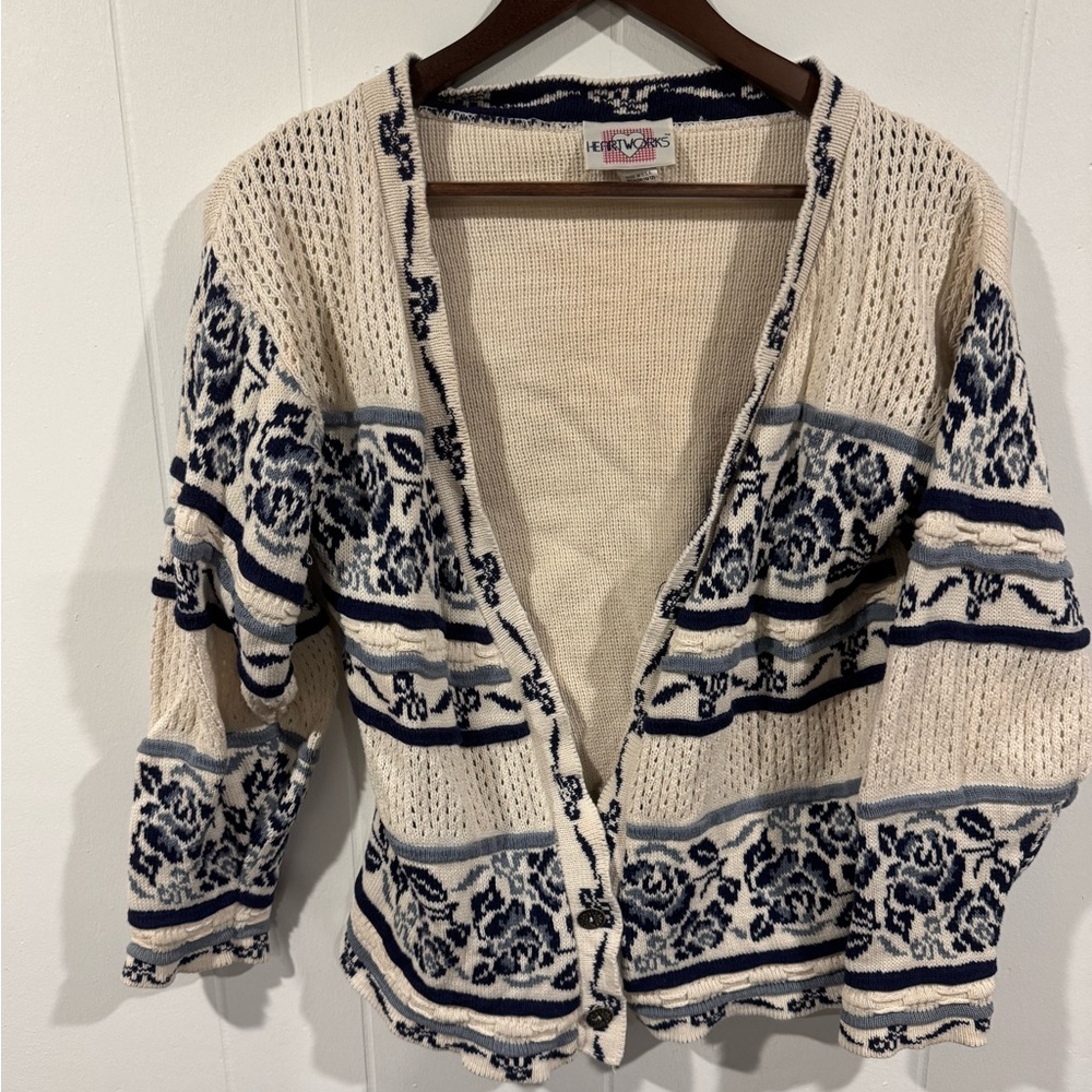 Vintage Heartworks Cardigan Size Medium Made in USA Cotton *flaw*